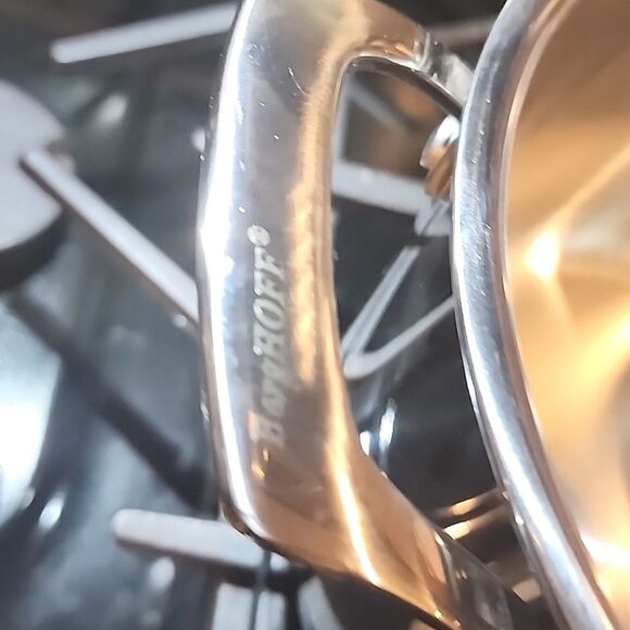 Berghoff Professional 18/10 Stainless Steel Tri-Ply 4QT Stock Pot w/Lid - Picture 10 of 14